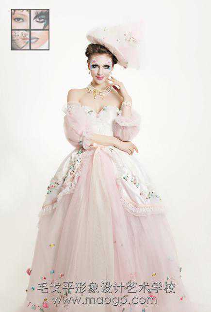 当剧组化妆师是在剧组学化妆好？还是化妆学校好？