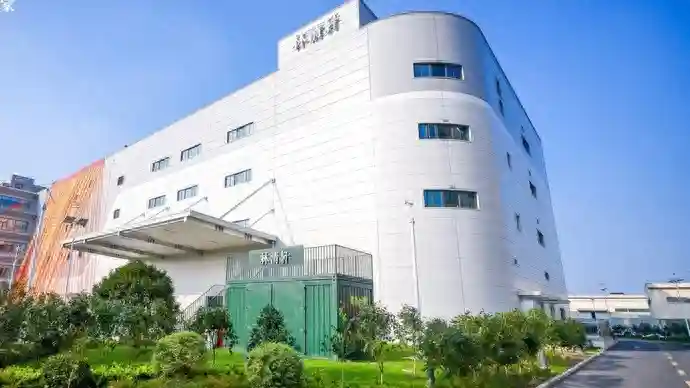 上海首家以碳中和标准建设的化妆品工厂正式投产，林清轩领航绿色转型