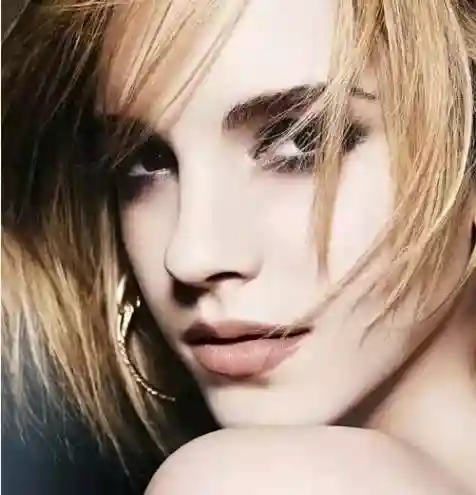 Get到瘦脸全攻略，自拍不怕站前面