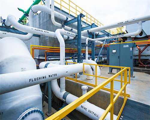 假期出去嗨玩儿，带哪支口红好？