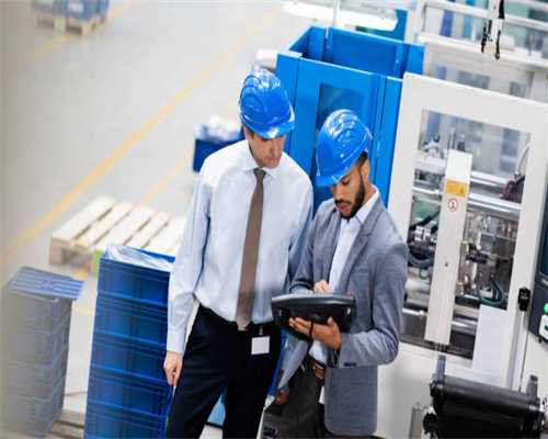 男子“修剪自家树”被罚14万？网友热议冲上热搜，相关部门回应