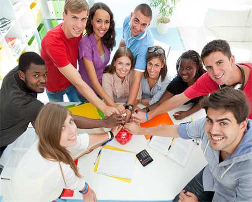 绝代佳人的爱恋：15岁嫁给大27岁银行家，王子珍藏她肖像直到死去