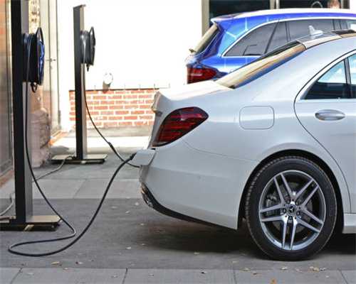 学美容速成班多少钱